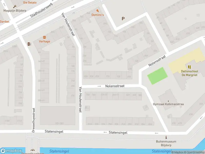 Ambulance met gepaste spoed naar de Nolensstraat in Rotterdam