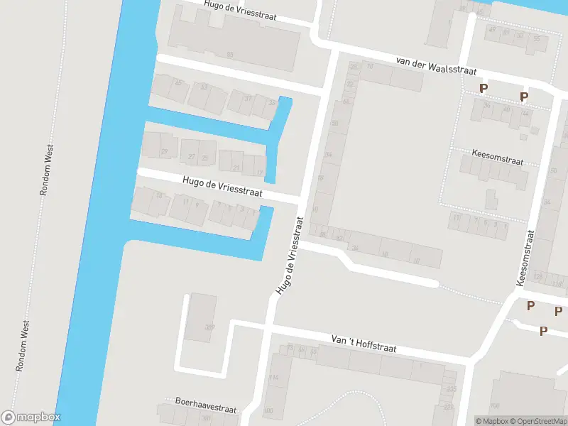 Ambulance met grote spoed naar de Hugo de Vriesstraat in Vlaardingen