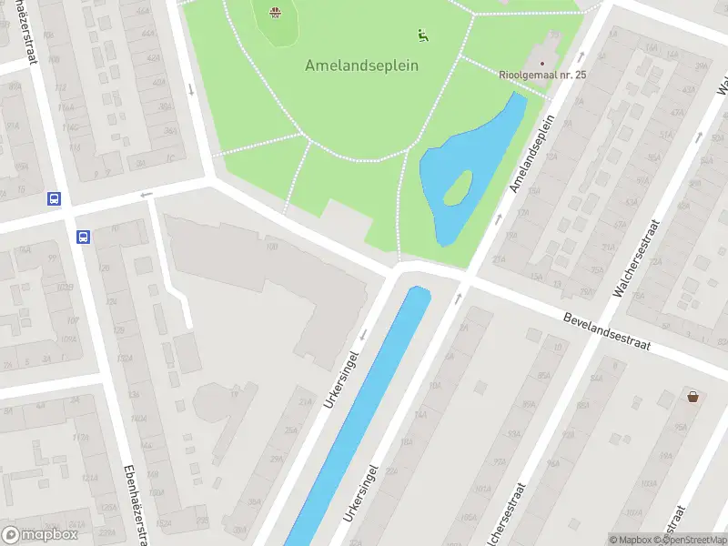 Ambulance met grote spoed naar de Bevelandsestraat in Rotterdam