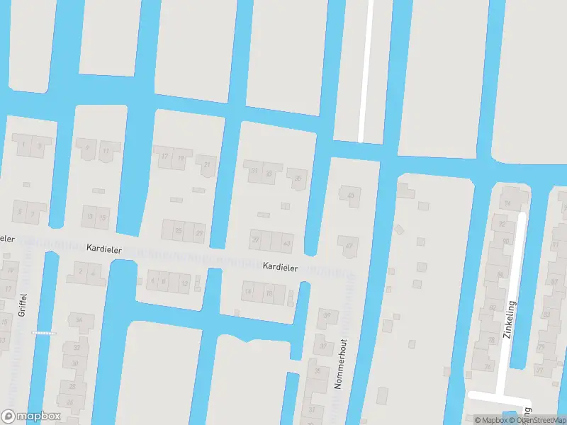 Politie met grote spoed naar de Parklaan in Boskoop vanwege ongeval met letsel