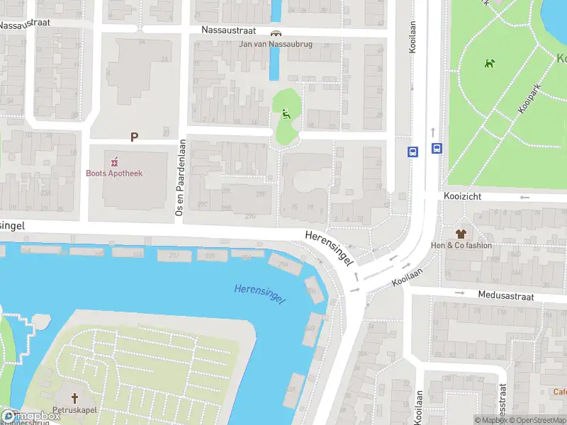 112 melding Ambulance met gepaste spoed naar de Niek Engelschmanstraat in Leiden