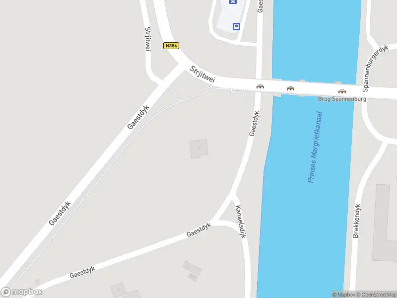 Politie met gepaste spoed naar de Kanaelsdyk in Tjerkgaast