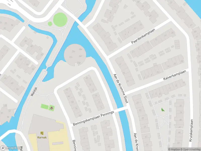 Ambulance met grote spoed naar de Aan de Kromme Sloot in Uitgeest