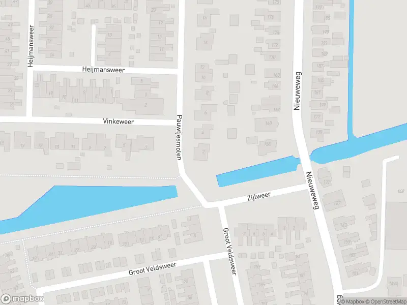 Ambulance met grote spoed naar de Pauwtjesmolen in Hardinxveld-Giessendam