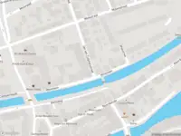 Ambulance met grote spoed naar de Molenlaan in Spijkenisse