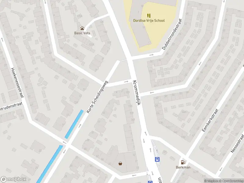 Ambulance met gepaste spoed naar de Korte Scheidingsweg in Dordrecht