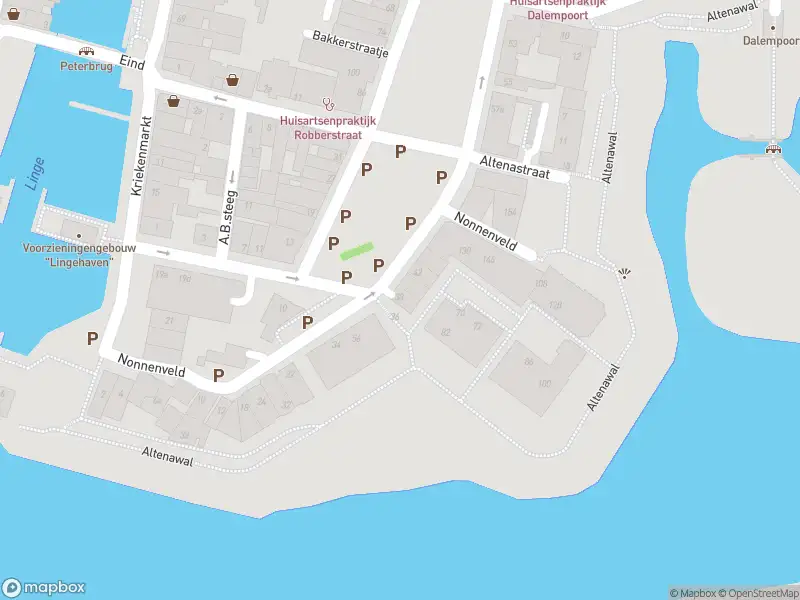 Ambulance met grote spoed naar de Nonnenveld in Gorinchem