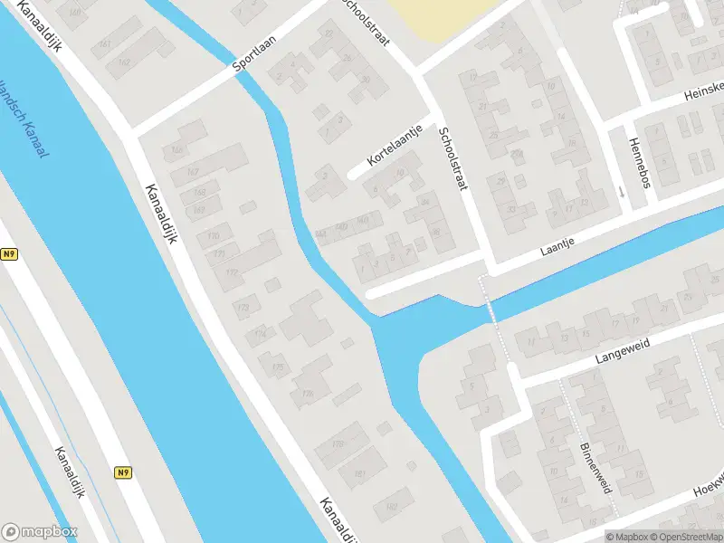 Brandweer met grote spoed naar de Laantje in Koedijk vanwege stankoverlast