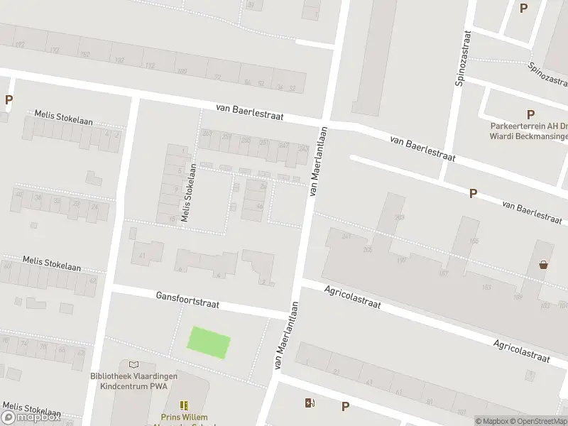 Ambulance met grote spoed naar de Van Baerlestraat in Vlaardingen