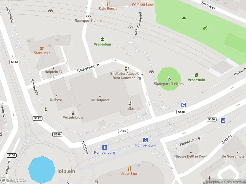 Ambulance met gepaste spoed naar de Couwenburg in Rotterdam