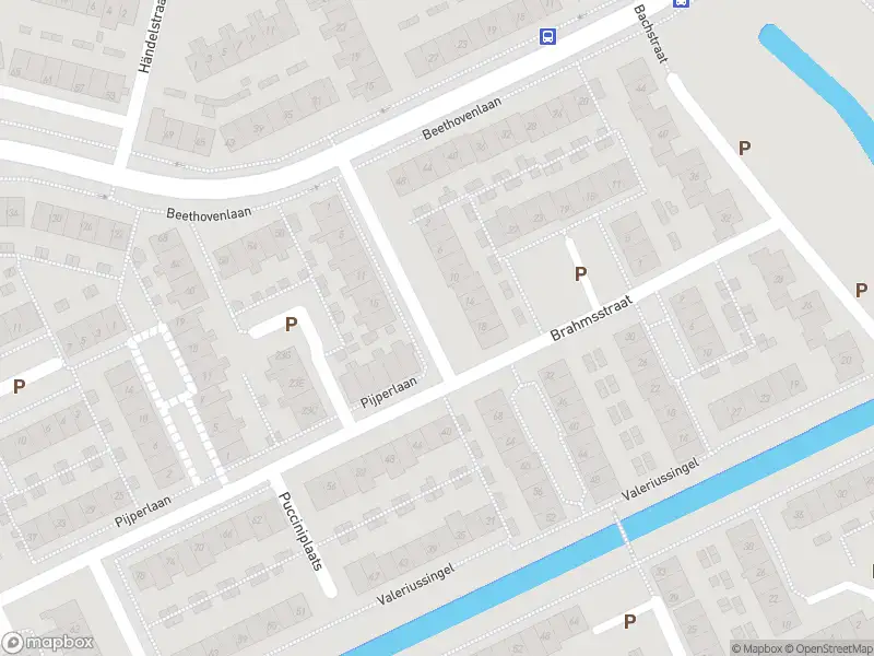 Ambulance met gepaste spoed naar de Pijperlaan in Zwijndrecht