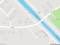 Brandweer met gepaste spoed naar de Kanaaldijk Noordzijde in 't Haantje vanwege een buitenbrand