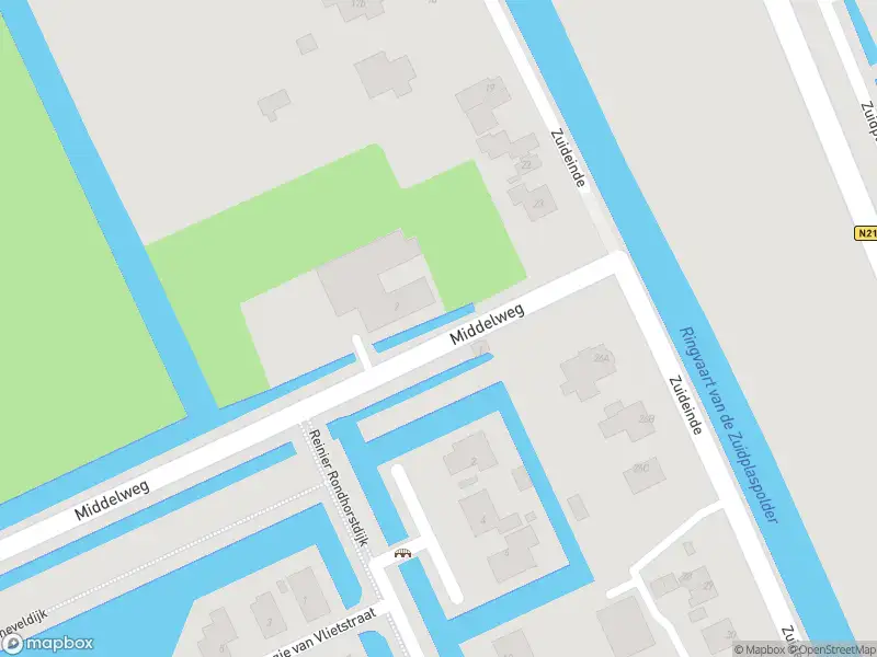Ambulance met gepaste spoed naar de Middelweg in Zevenhuizen