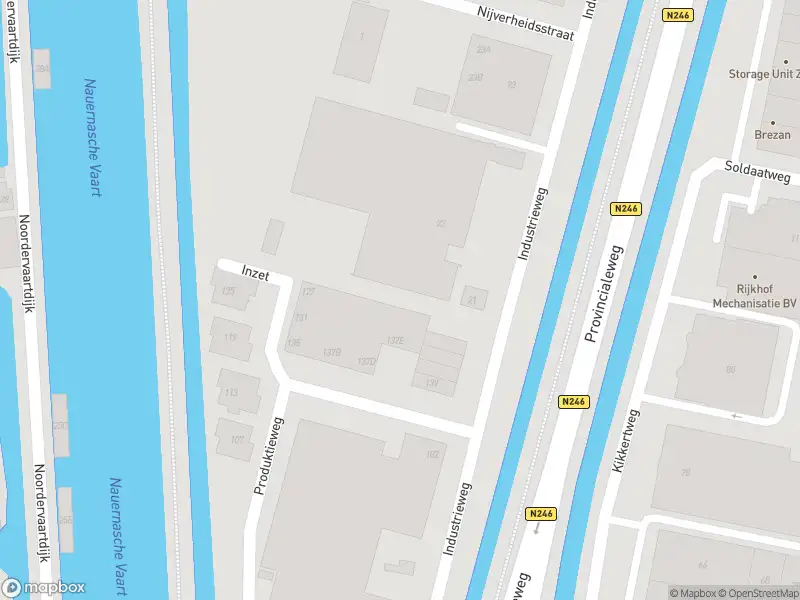 Brandweer met grote spoed naar de Industrieweg in Wormerveer vanwege gebouwbrand