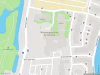 Brandweer met gepaste spoed naar de Dirk Zeperweg in Leeuwarden vanwege afhijsen patient