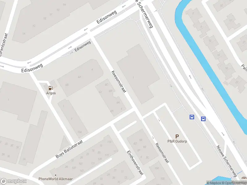 112 melding Brandweer met grote spoed naar de Keesomstraat in Alkmaar vanwege voertuigbrand