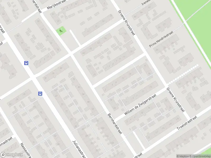 Ambulance met gepaste spoed naar de Prins Hendrikstraat in Strijen