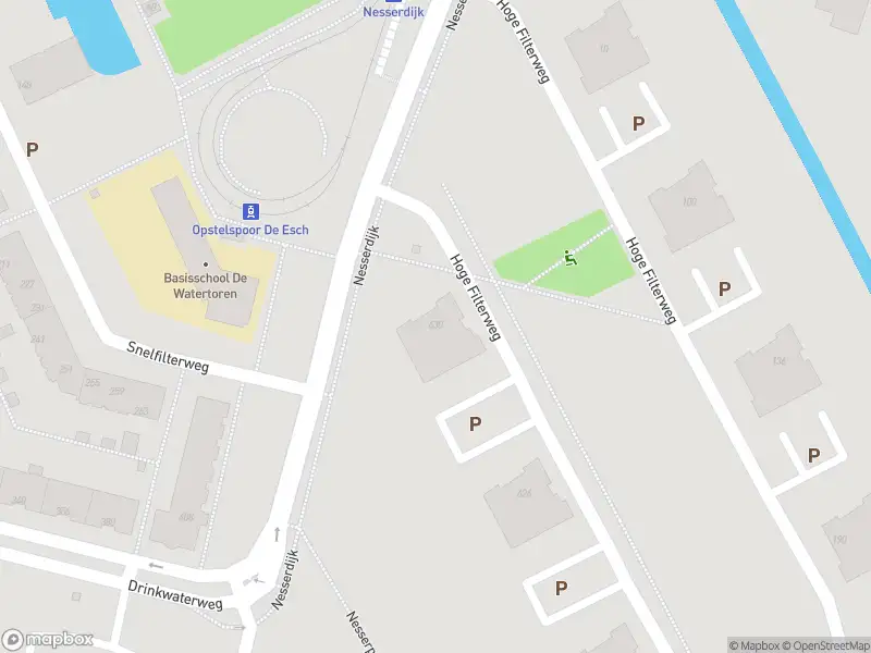 Ambulance met grote spoed naar de Hoge Filterweg in Rotterdam