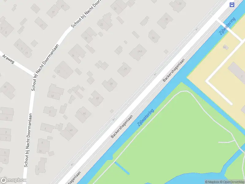 Ambulance met grote spoed naar de Backershagenlaan in Wassenaar