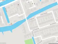 Ambulance met grote spoed naar de Van Arkelstraat in Molenaarsgraaf