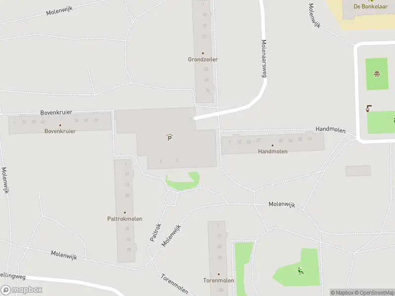 Ambulance met grote spoed naar de Dwergvinvisstraat in Amsterdam