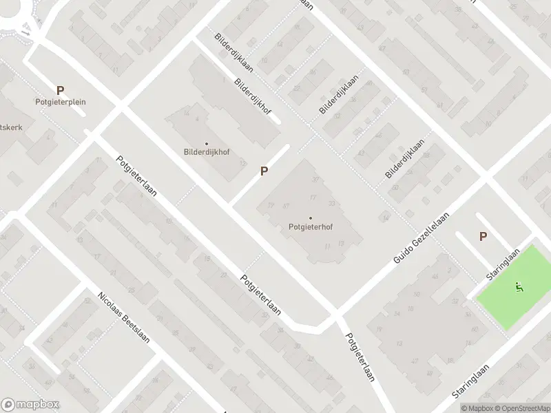 Ambulance met grote spoed naar de Potgieterhof in Uithoorn