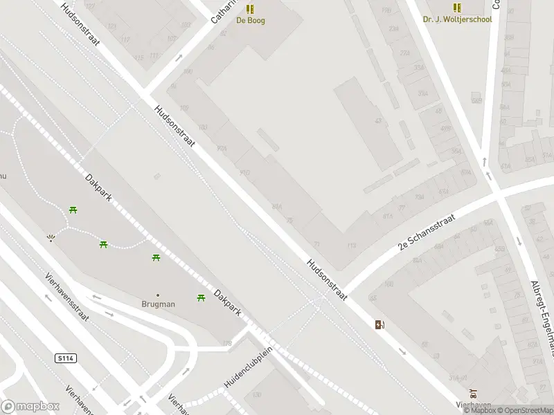 Ambulance met grote spoed naar de Hudsonstraat in Rotterdam