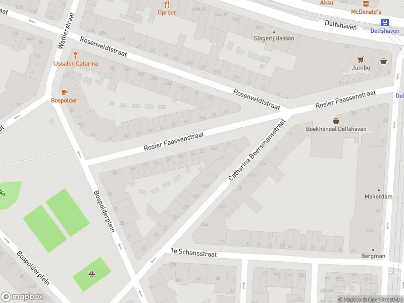 Ambulance met grote spoed naar de Rosier Faassenstraat in Rotterdam