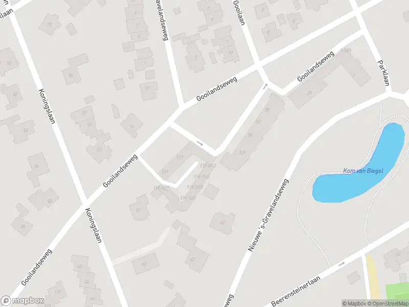 Brandweer met gepaste spoed naar de Nieuwe 's-Gravelandseweg in Bussum vanwege een buitenbrand