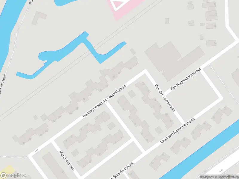 Ambulance met gepaste spoed naar de Kappeyne van de Coppellolaan in Schiedam