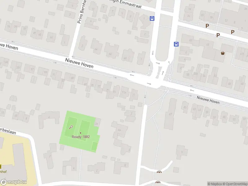 Ambulance met grote spoed naar de Nieuwe Hoven in Gorinchem