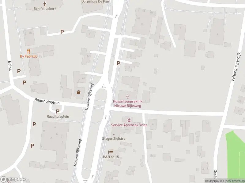 Brandweer met gepaste spoed naar de Groningerstraat in Vries