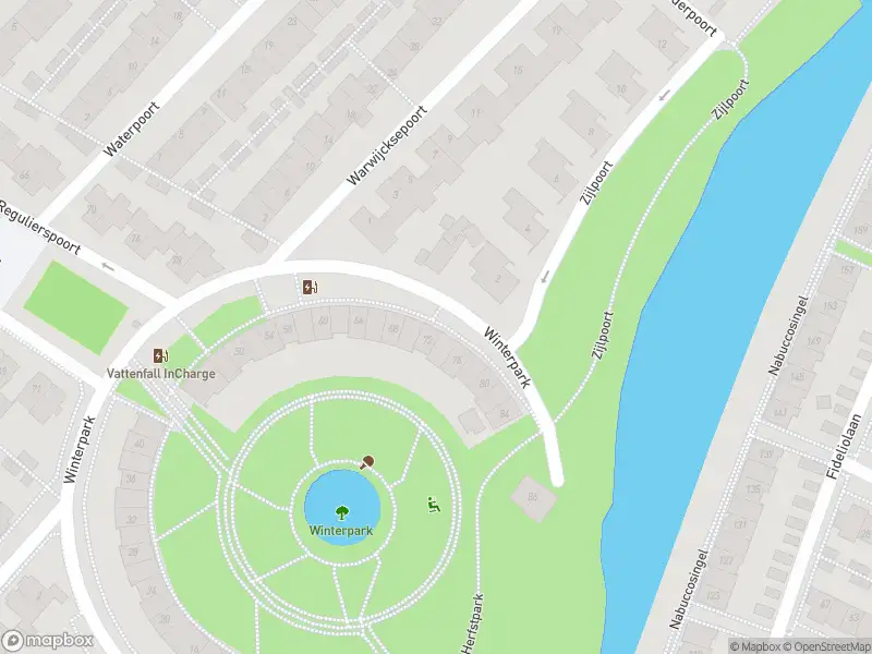 Ambulance met grote spoed naar de Habanera in Nieuw-Vennep