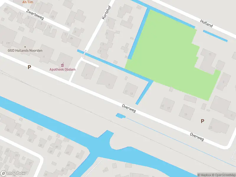 Ambulance met grote spoed naar de Overweg in Obdam