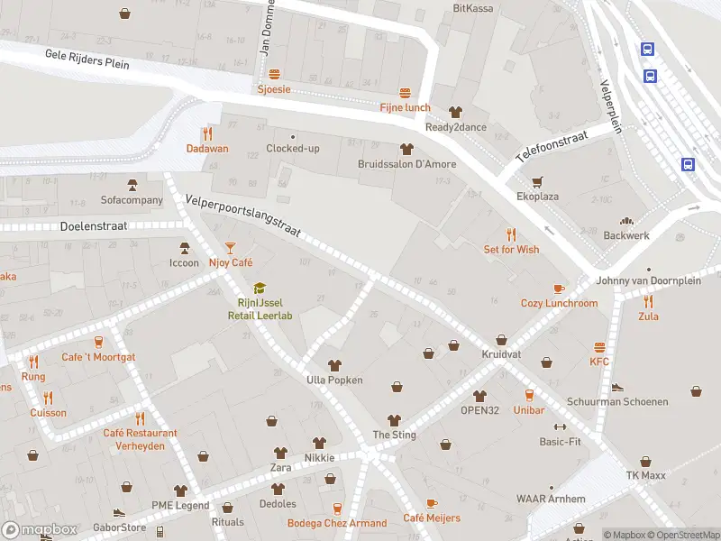 Brandweer met gepaste spoed naar de Velperpoortslangstraat in Arnhem vanwege stankoverlast