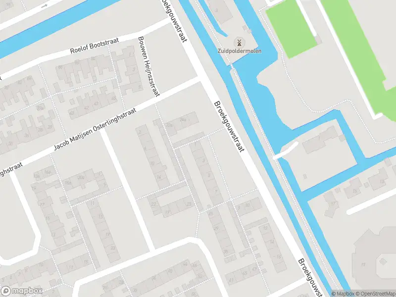 Ambulance met grote spoed naar de Broekgouwstraat in Edam