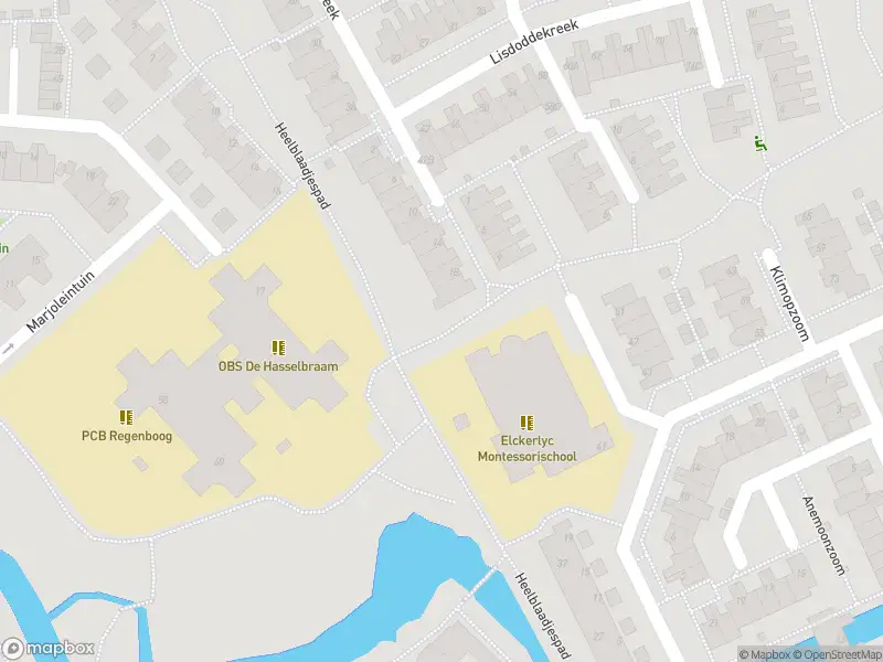 Ambulance met gepaste spoed naar de Klimopzoom in Leiderdorp