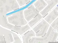 Brandweer met grote spoed naar de Leeuwerikborch in Rosmalen vanwege gebouwbrand