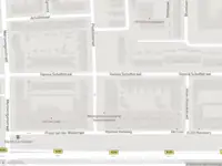 Ambulance met grote spoed naar de Truus Oversteegenstraat in Haarlem