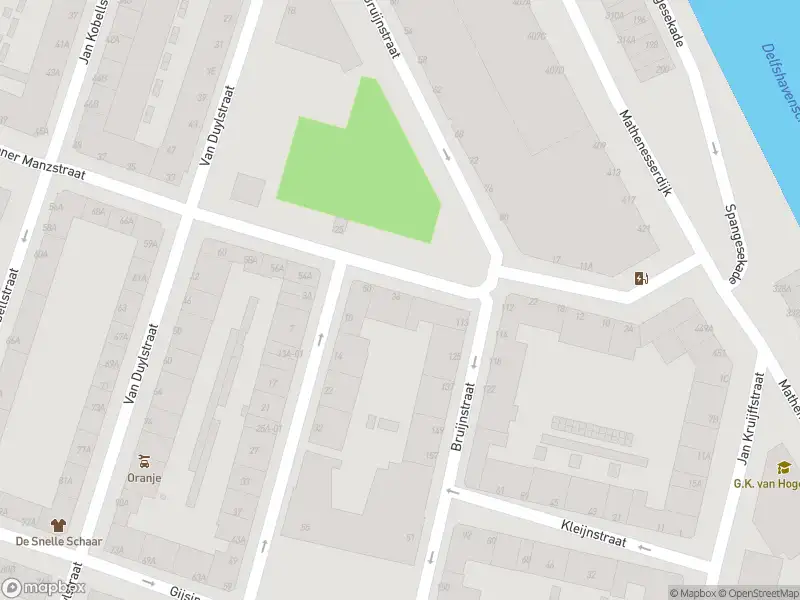 Ambulance met grote spoed naar de Rösener Manzstraat in Rotterdam