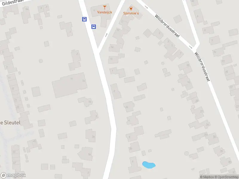 Politie naar de Dorpsstraat in Riethoven vanwege ongeval met letsel