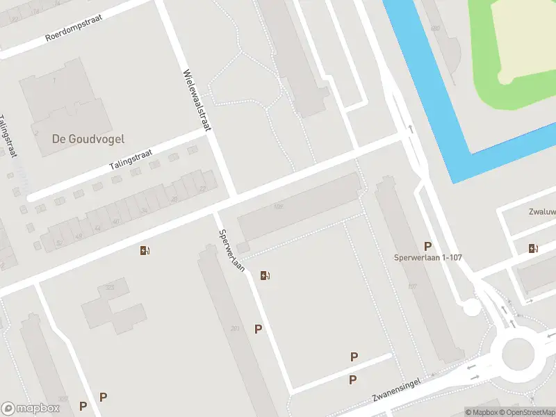 Ambulance met grote spoed naar de Sperwerlaan in Vlaardingen
