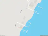 Ambulance met gepaste spoed naar de Mooie Nelpad in Haarlem