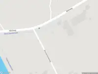 Brandweer met gepaste spoed naar de Eendrachtstraat in Zwartebroek vanwege een buitenbrand