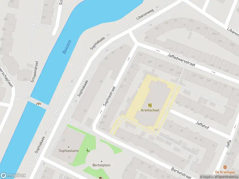 Ambulance met grote spoed naar de Sophiastraat in Rotterdam