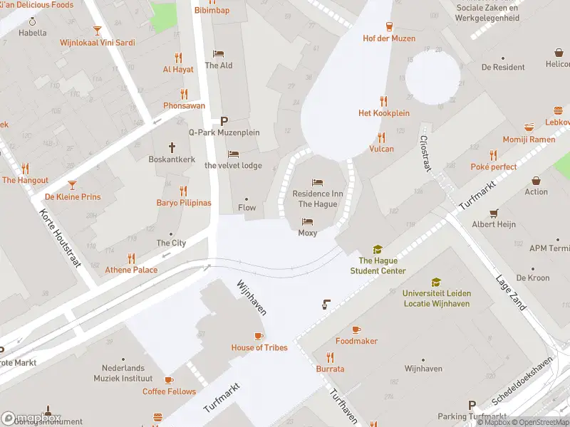 Ambulance met grote spoed naar de Wijnhaven in 's-Gravenhage