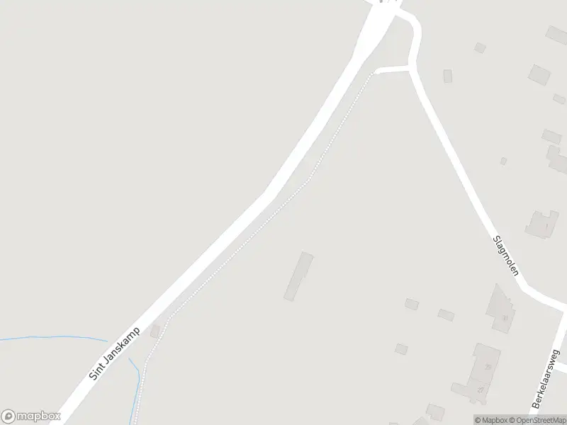 Brandweer met grote spoed naar de Aasterbergerweg in Echt vanwege voertuigbrand