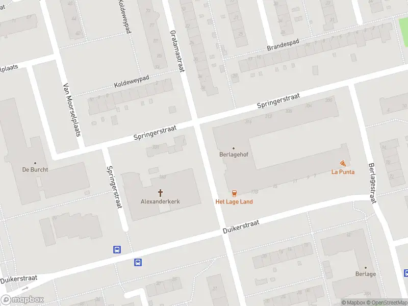 Ambulance met grote spoed naar de Hanrathstraat in Rotterdam