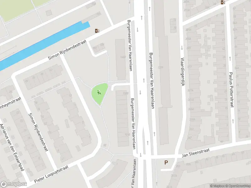 Ambulance met gepaste spoed naar de Burgemeester Van Haarenlaan in Schiedam