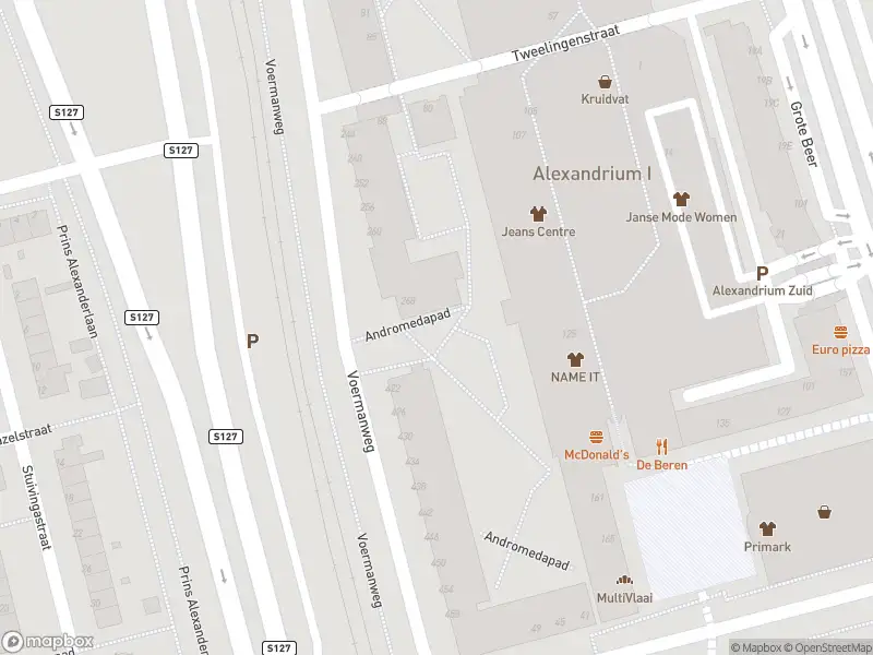 Ambulance naar de Voermanweg in Rotterdam